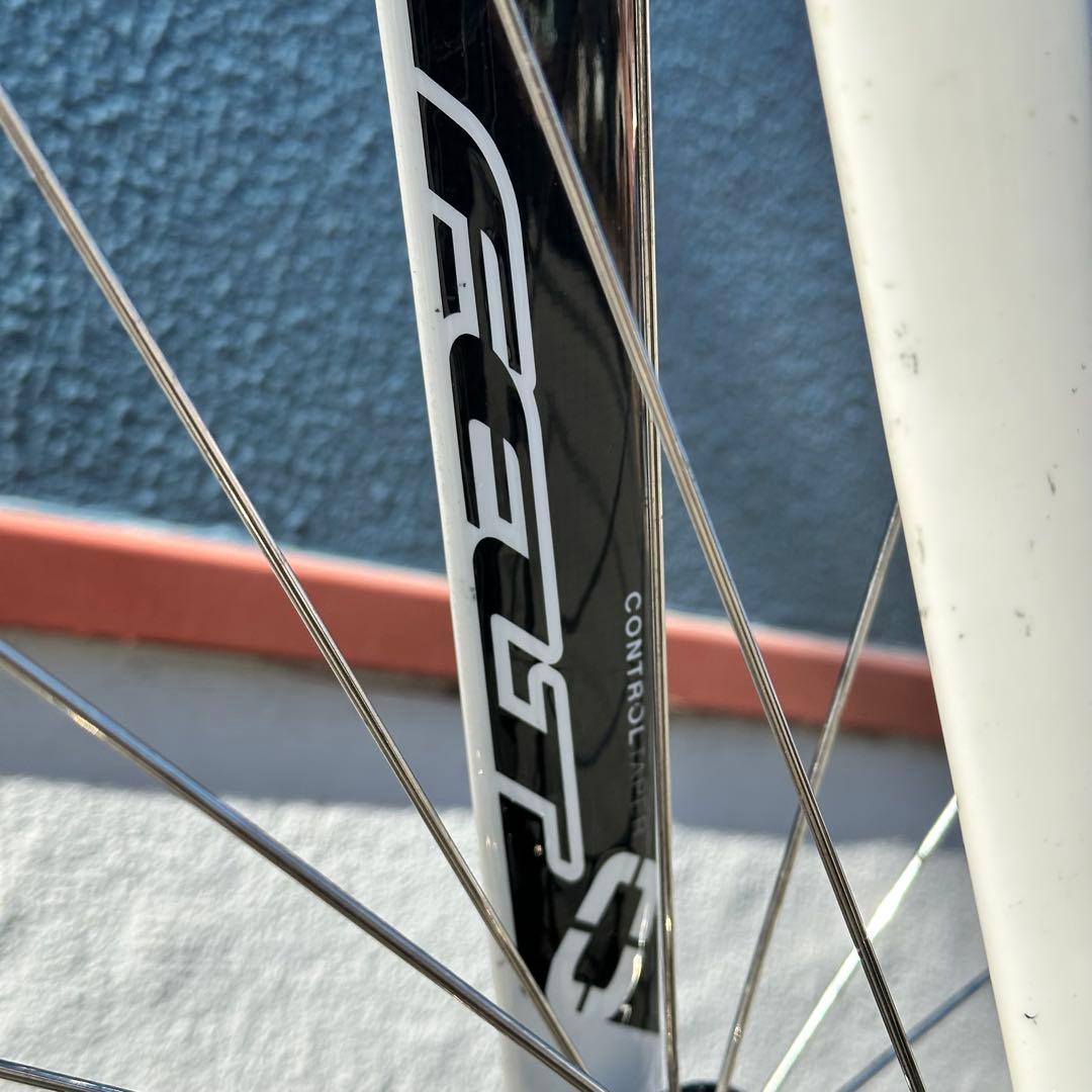 FELT F95 510mm ホワイト ロードバイク