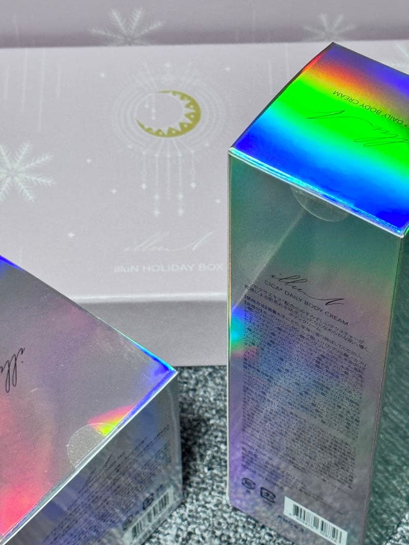 イリュン　限定ノベルティ　ボディクリーム　シカトナーパッド