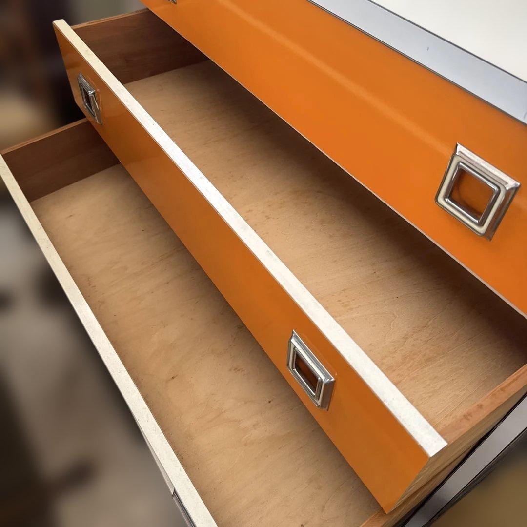h*o様 昭和レトロ　レトロポップ　オレンジ色の5段チェスト