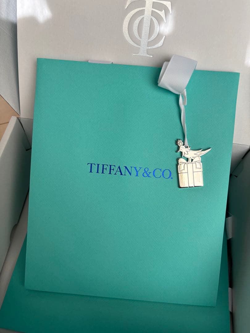 Tiffany & Co. ローズゴールドモイスチャライジング ハンドクリーム