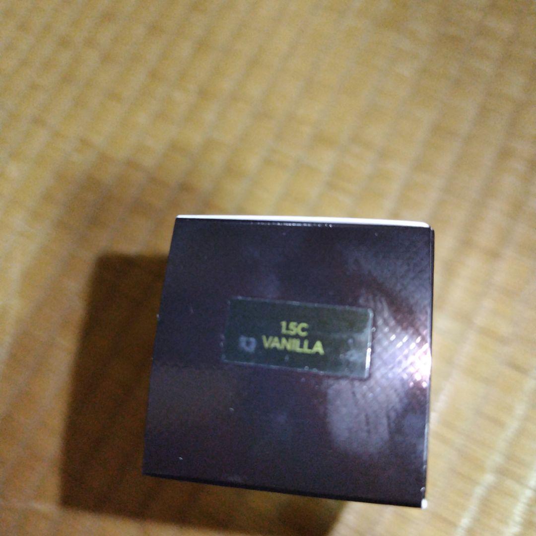 TOM FORD アーキテクチャーラディアンスハイドレーティングファンデーション