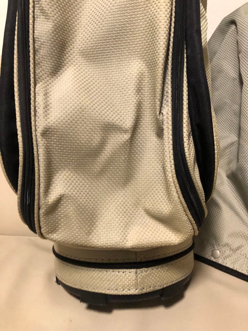 【送料込み】ラウンド未使用　美品　テーラーメイド　ゴルフバッグ　希少レア