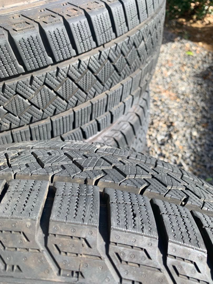 Pirelli 225/65 R17 タイヤ・ホイールセット