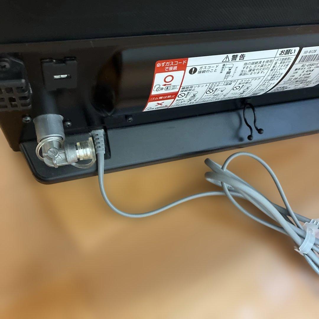 【美品】人気 ガスファンヒーター　ガスストーブ　マットブラック 140 9415