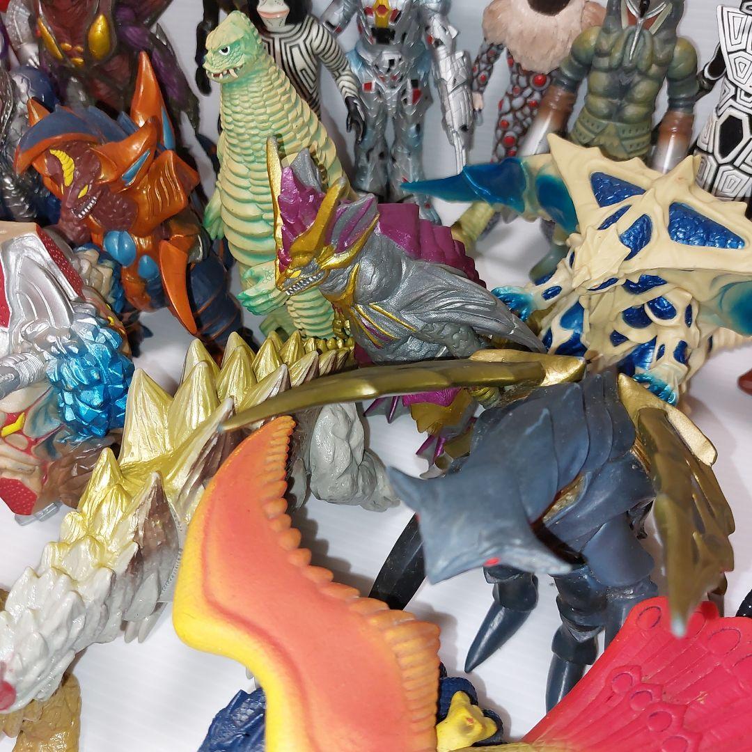 ウルトラマン　怪獣シリーズ　旧ウルトラ怪獣　まとめ売り43体！　　当時物ソフビ
