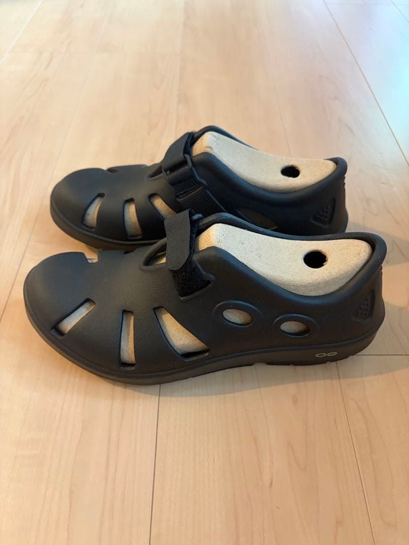 新品未使用 ウーフォス リカバリーシューズ OOFOS 29cm