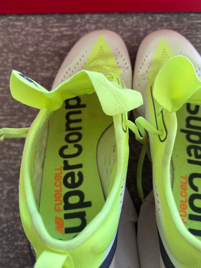 ボボ 様　New Balance FuelCell MD X v3 26cm