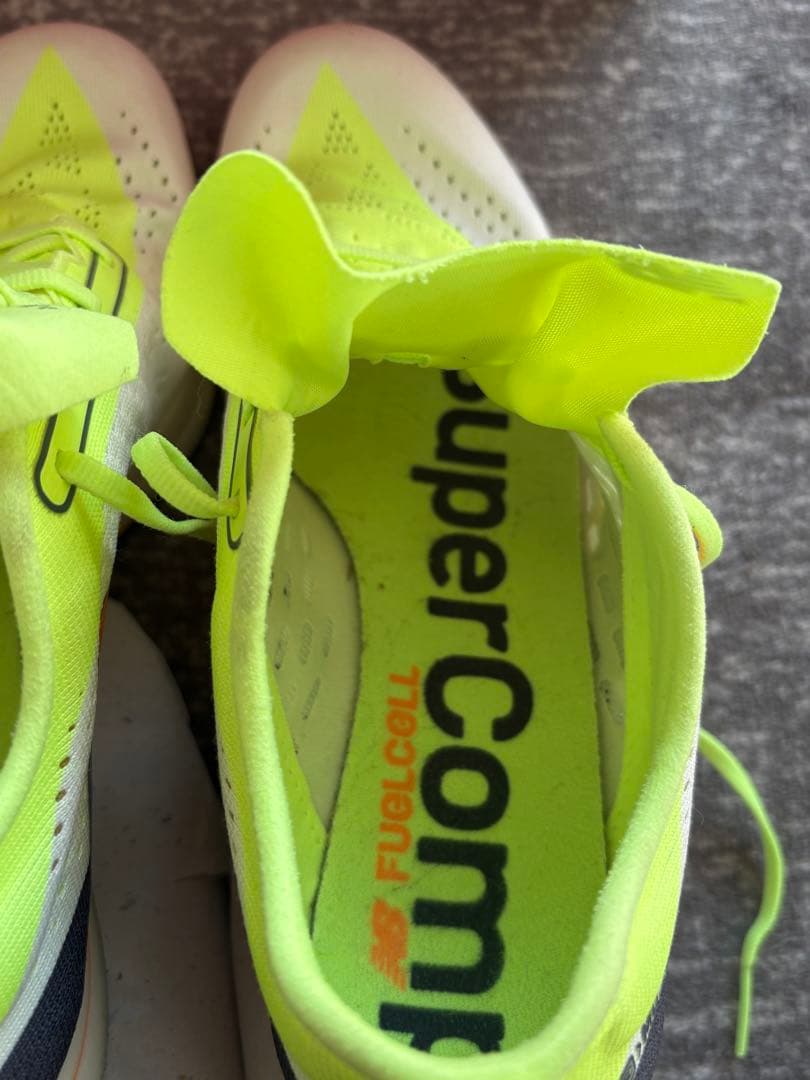 ボボ 様　New Balance FuelCell MD X v3 26cm