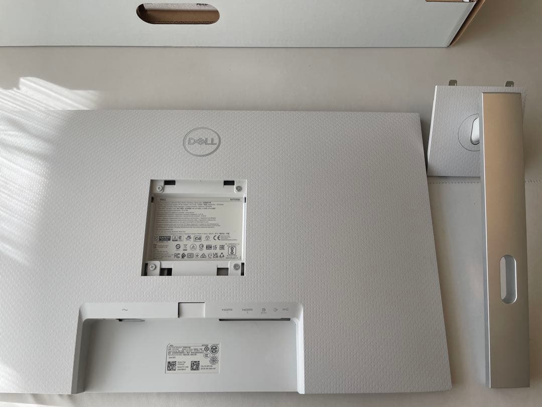 【美品】Dell(デル)27 4K UHD USB-C モニター S2722QC