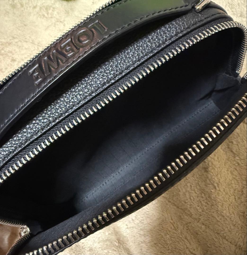 LOEWE カメラバッグ ショルダーバッグ 【最終期間限定値下げ中】