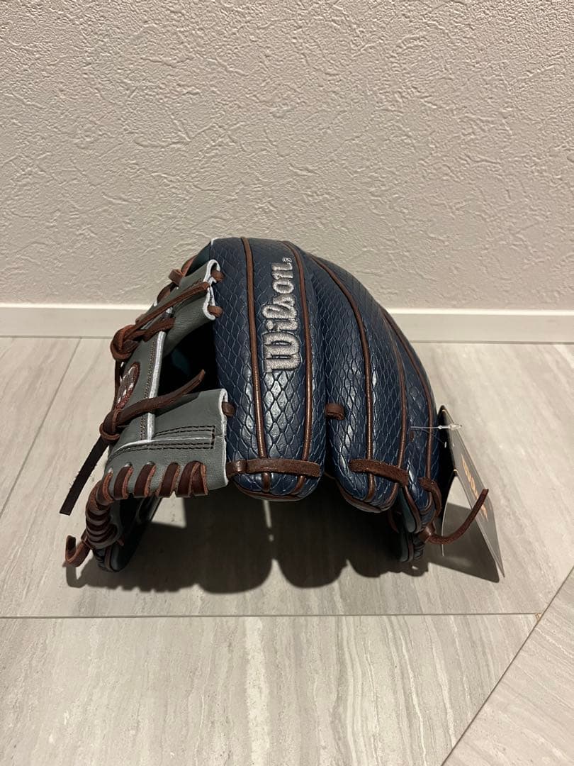 【新品未使用】ウィルソン 軟式 グローブ 内野手 87型 DUAL 右投げ