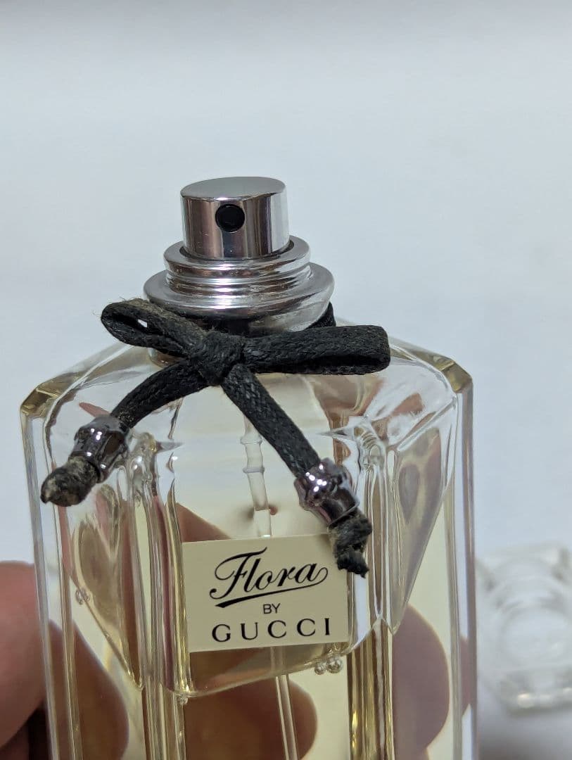 フローラバイグッチグロリアスマンダリンオードトワレ100ml