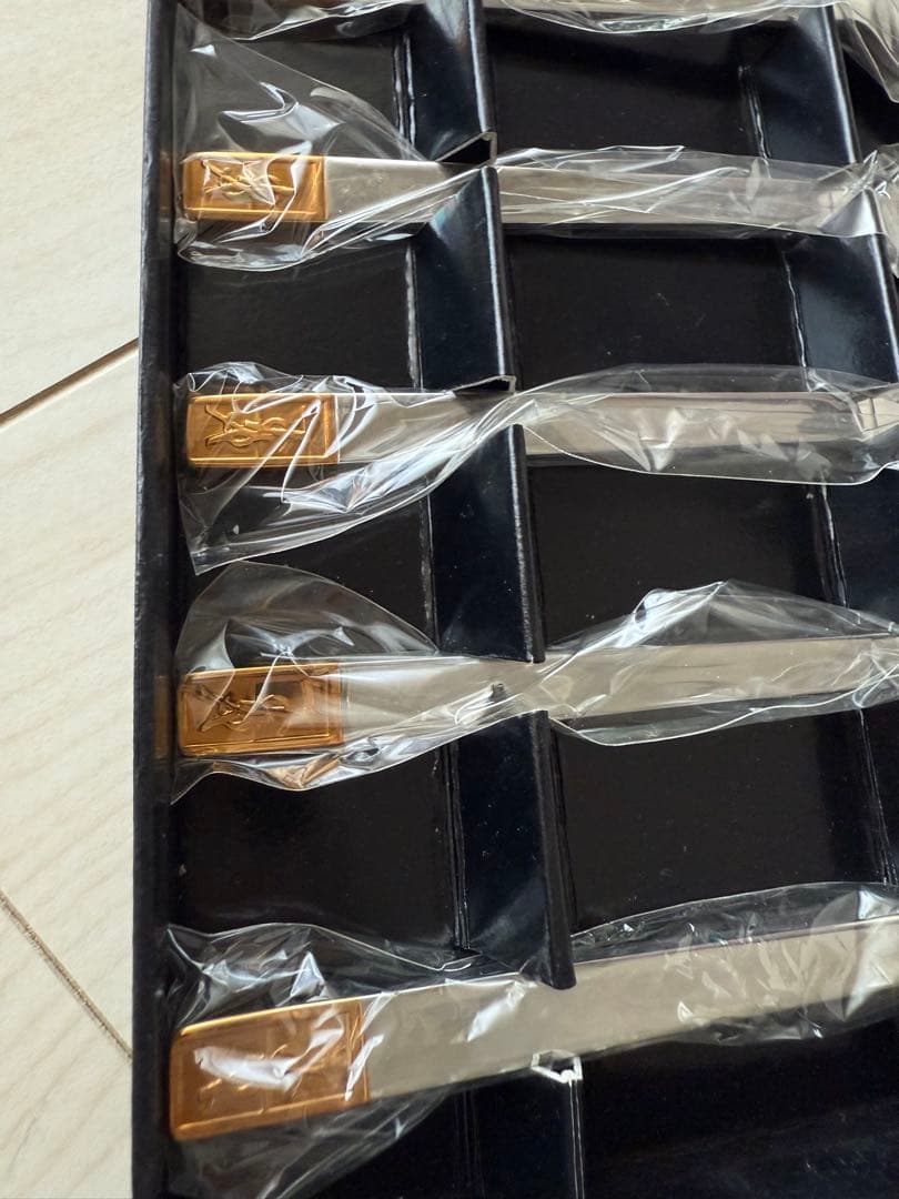 新品未使用　イブサンローラン　カトラリー　スプーンセット