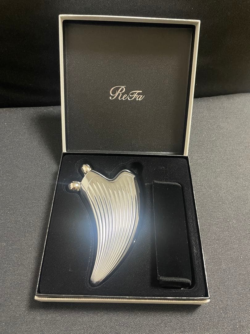 ReFa 美顔ローラー 専用ケース付