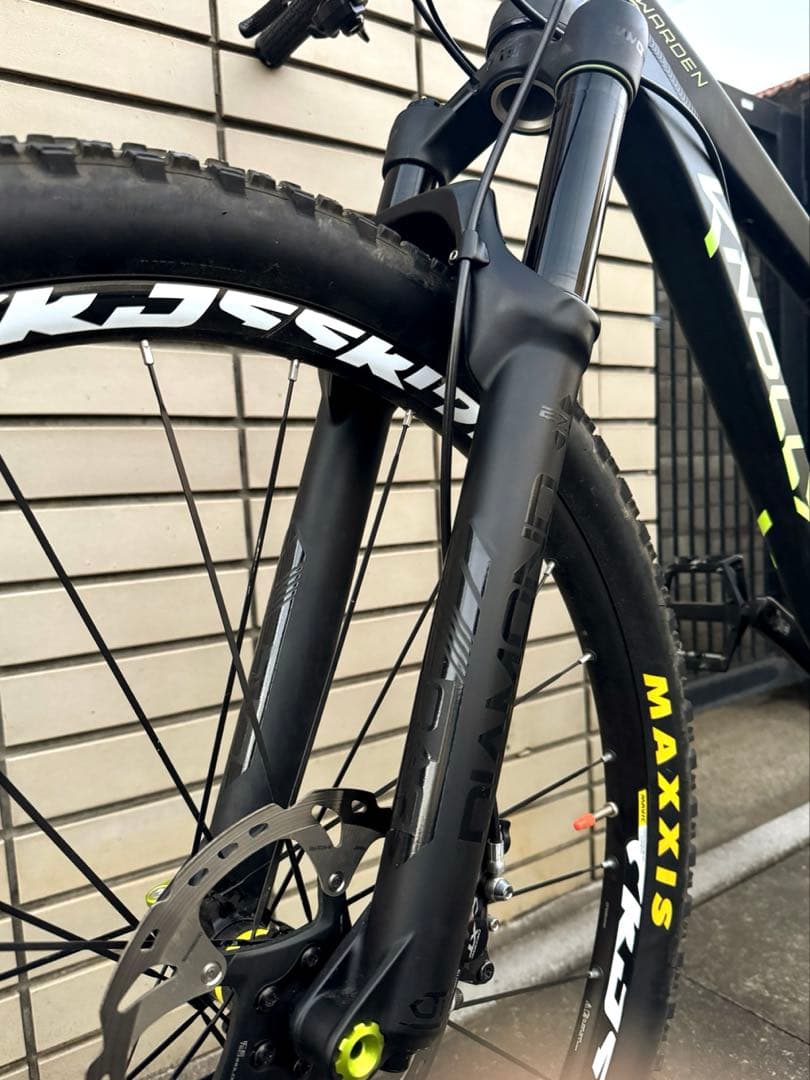 KNOLLY 27.5インチ MTB フルサスペンション