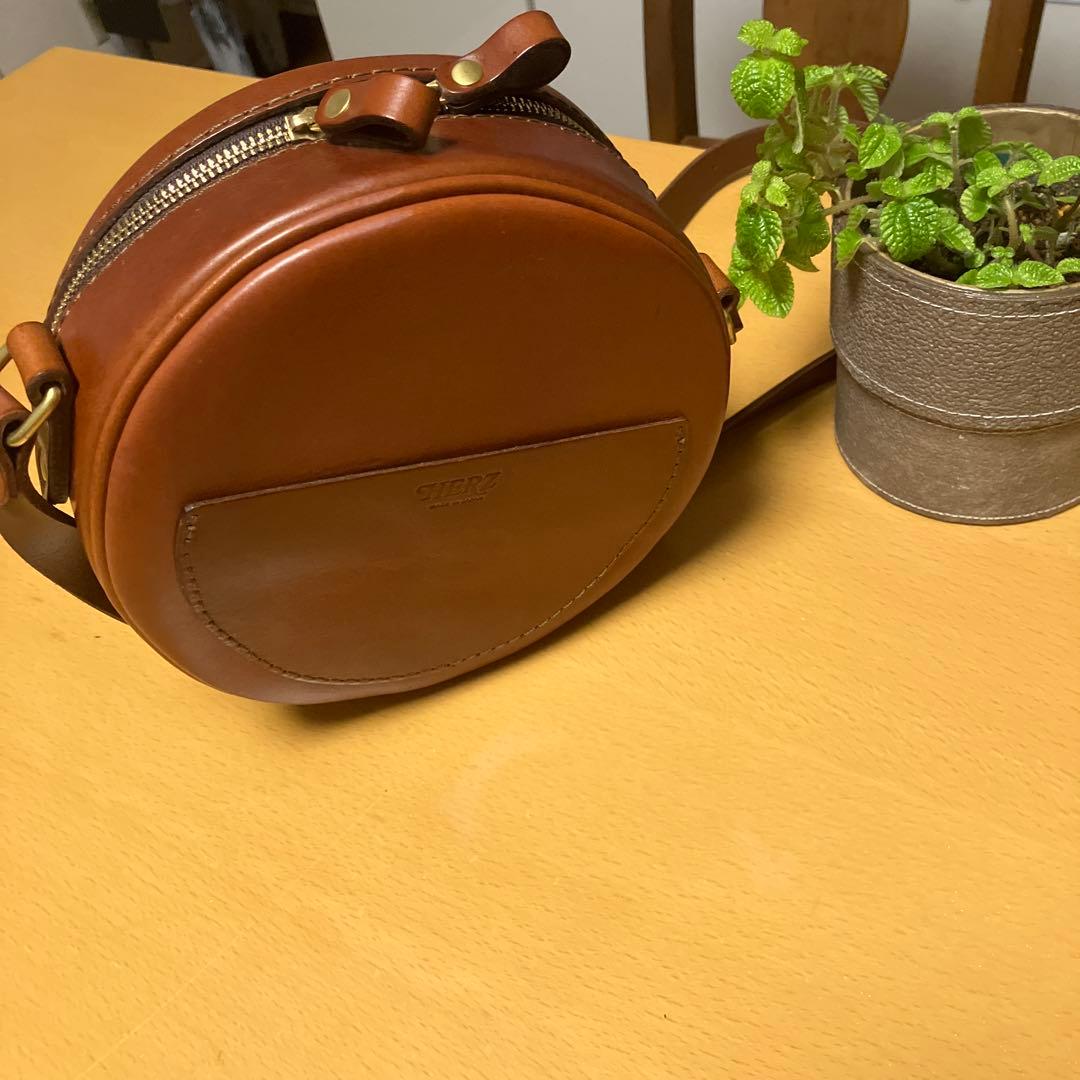 お値下げしました。HERZ まんまるショルダーポシェット（CK-19）