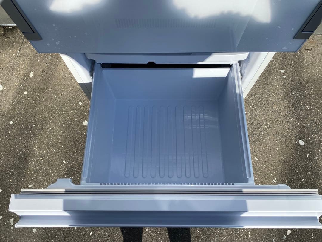 【B16】美品　シャープ　350L冷蔵庫 SJ-GW35H-W　22年製