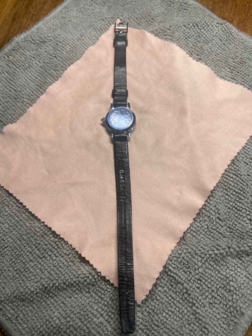 OMEGA 手巻き　正確稼働　オニキスリュウズ　裏蓋シール　純正尾錠・ベルト・箱