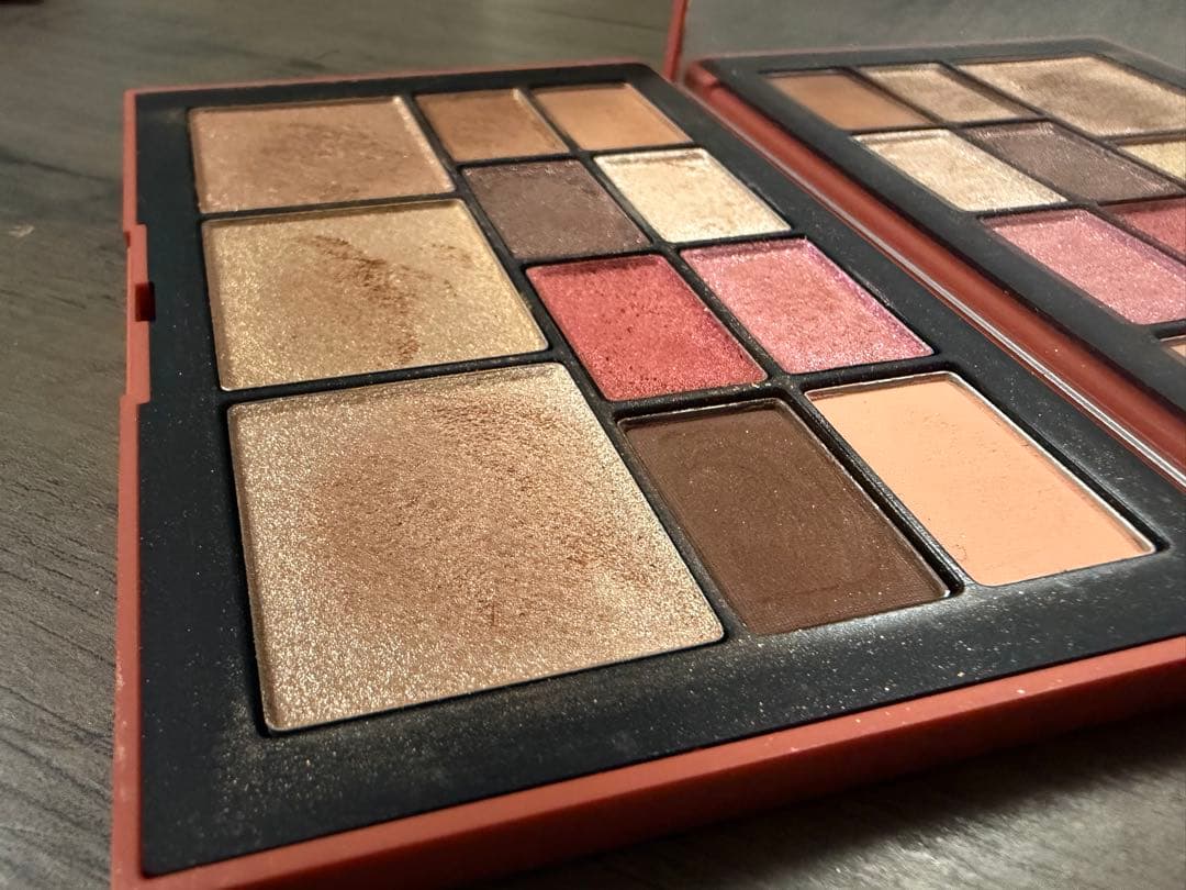 【比較的美品】NARS4点&MAC1点　アイシャドウ&チークセット