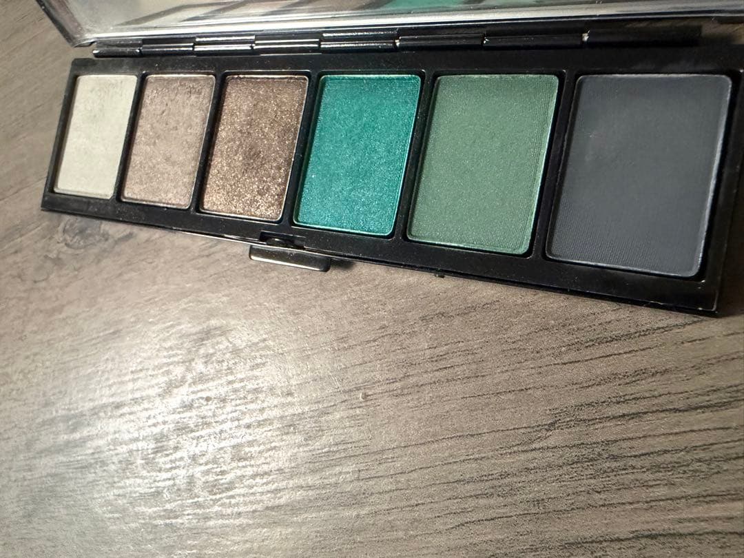 【比較的美品】NARS4点&MAC1点　アイシャドウ&チークセット