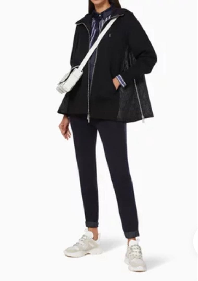 あ*ん様 SACAI サカイ ブラック×ネイビー パネルキルティング パーカー