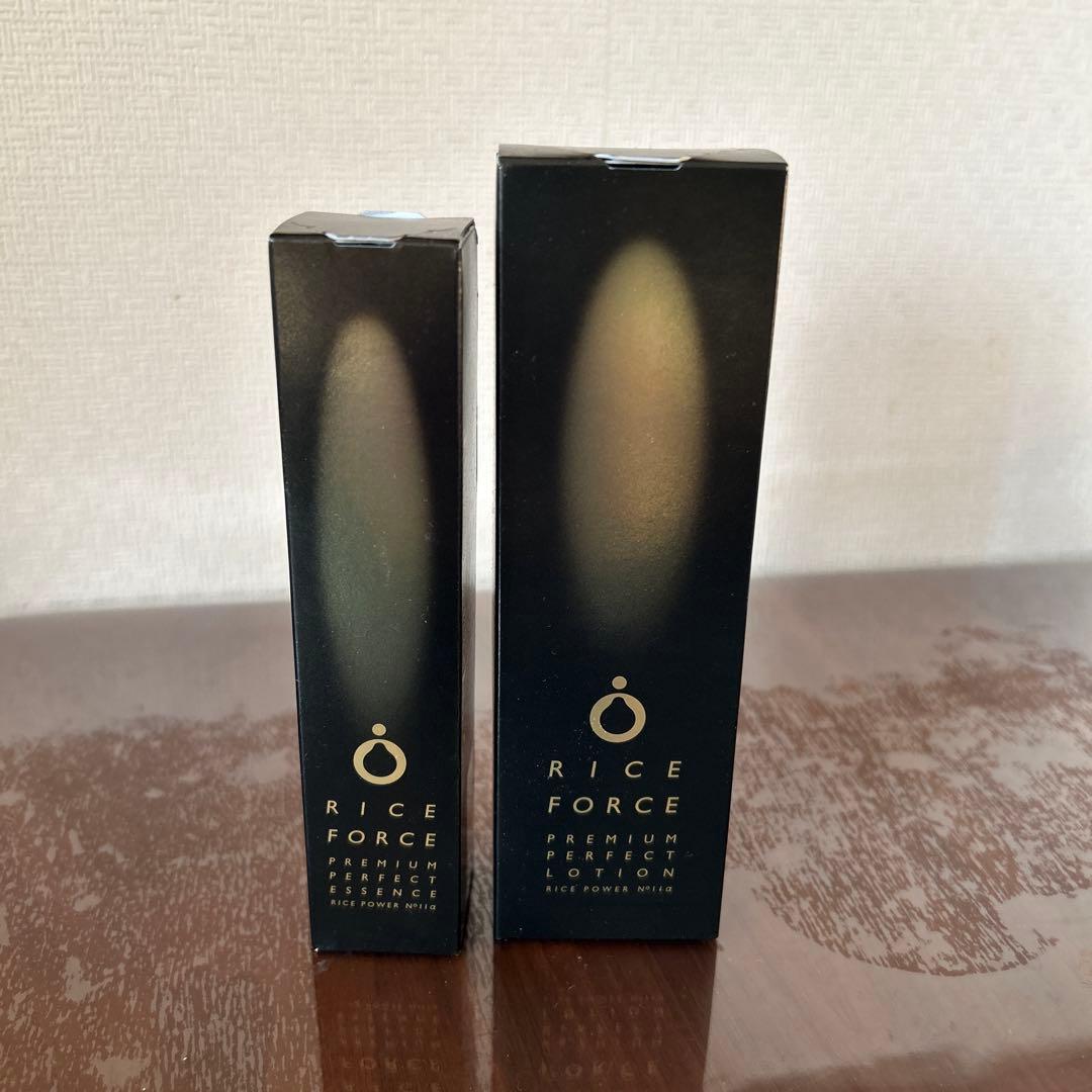 ライスフォースプレミアムローション120mlプレミアムエッセンス30ml
