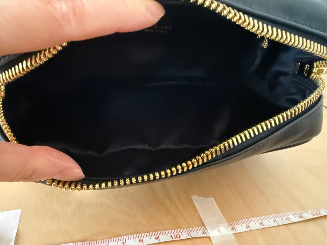 miu miu アルカディ レギュラー ショルダーバッグ