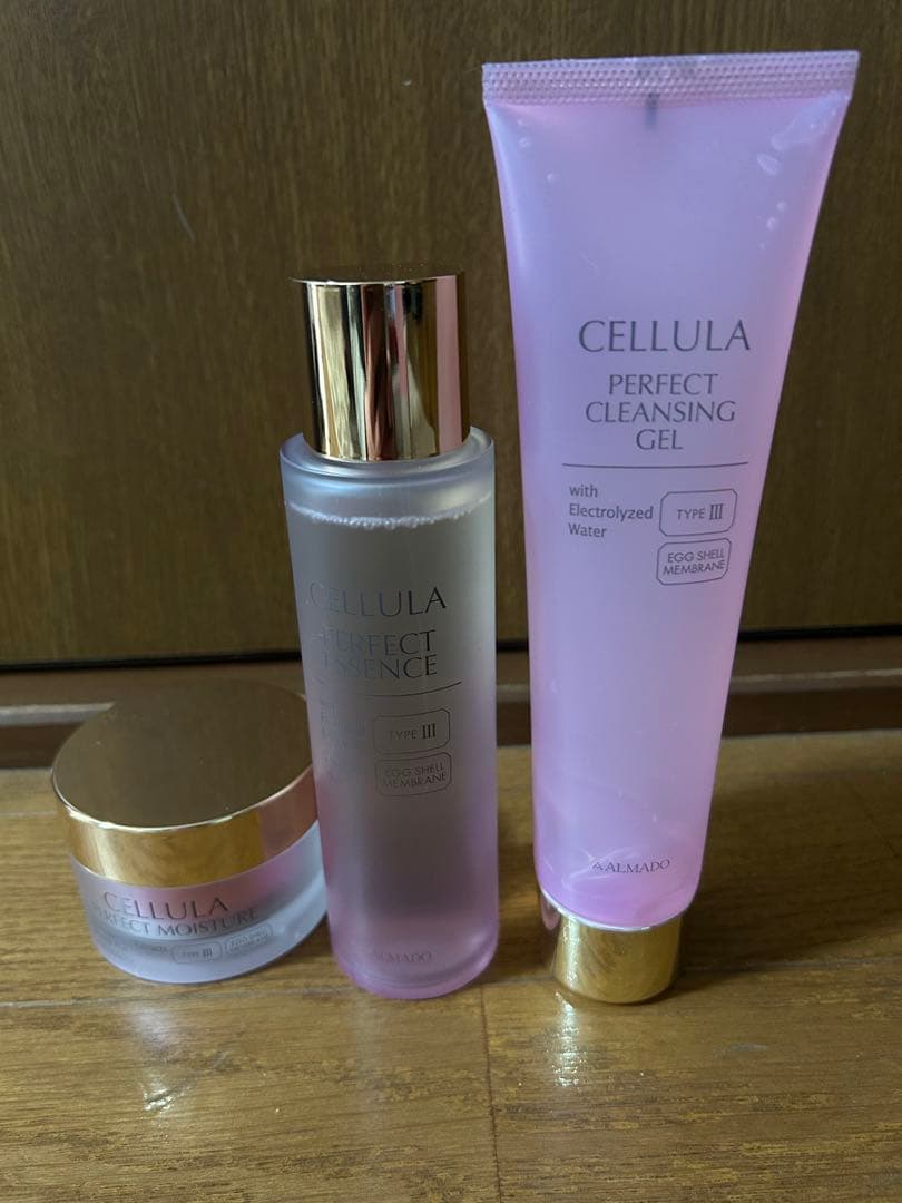 チェルラークレンジング・エッセンス・モイスチャー3点セット