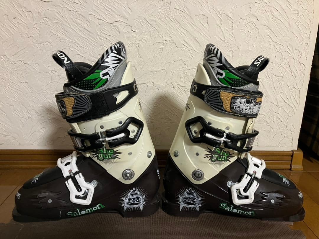 SALOMON　サロモン スキーブーツ 27〜27.5cm 足幅広め