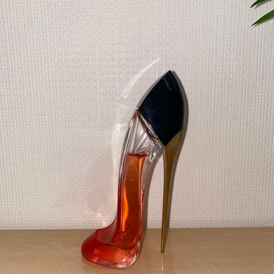 香水(女性用) Carolina Hererra Very good girl 30ml