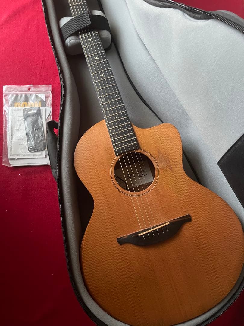 R*u様 Sheeran BY Lowden S-03 ローデン　シーラン