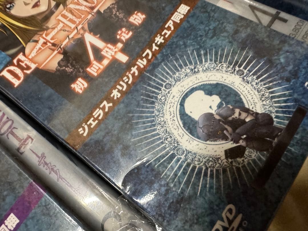 デスノート　DVD　1〜12巻セット　初回限定版　フィギュア付き