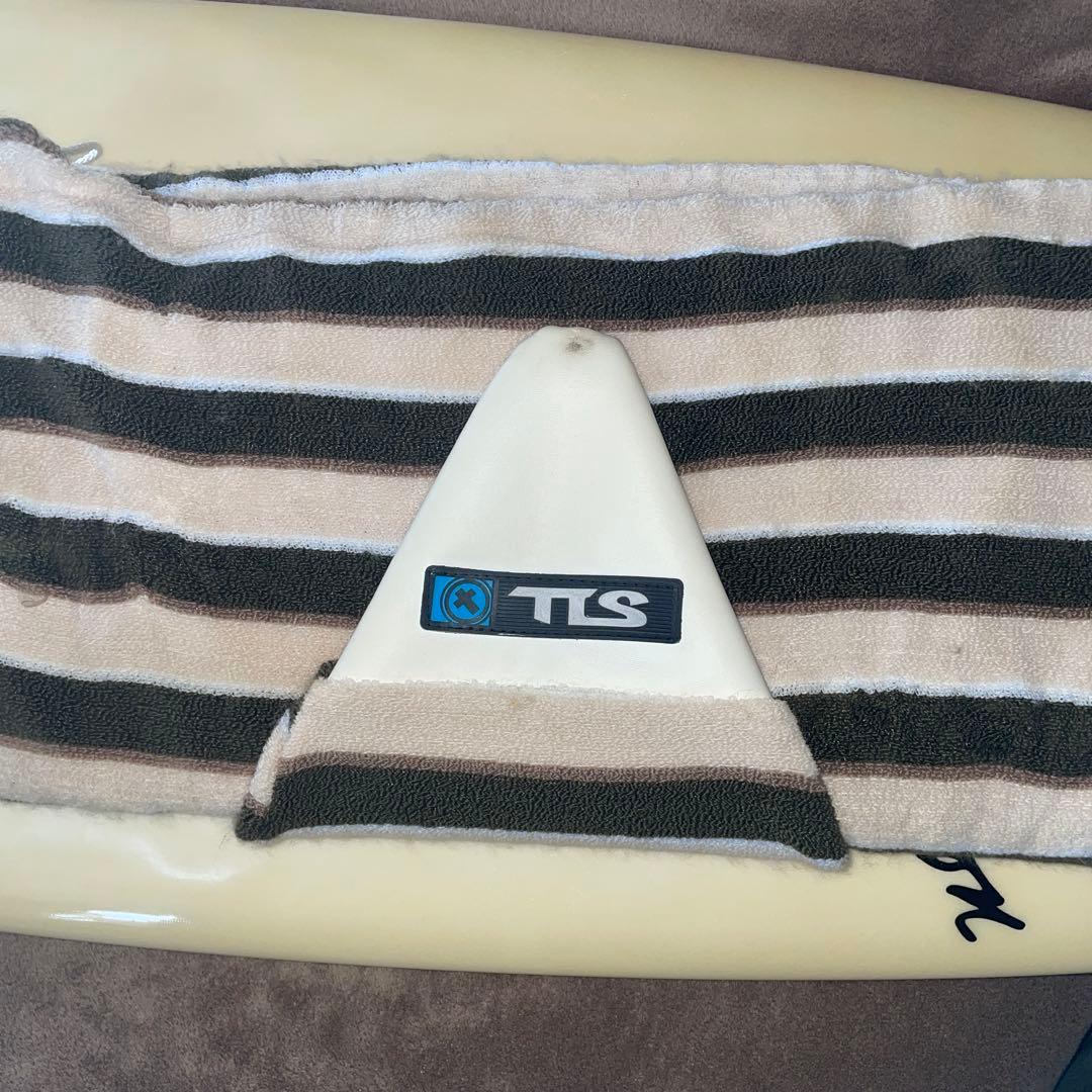 大幅値下げ‼︎ティミー・パターソン☆XTR5'7\"☆29ℓ☆フィン&ケース付き