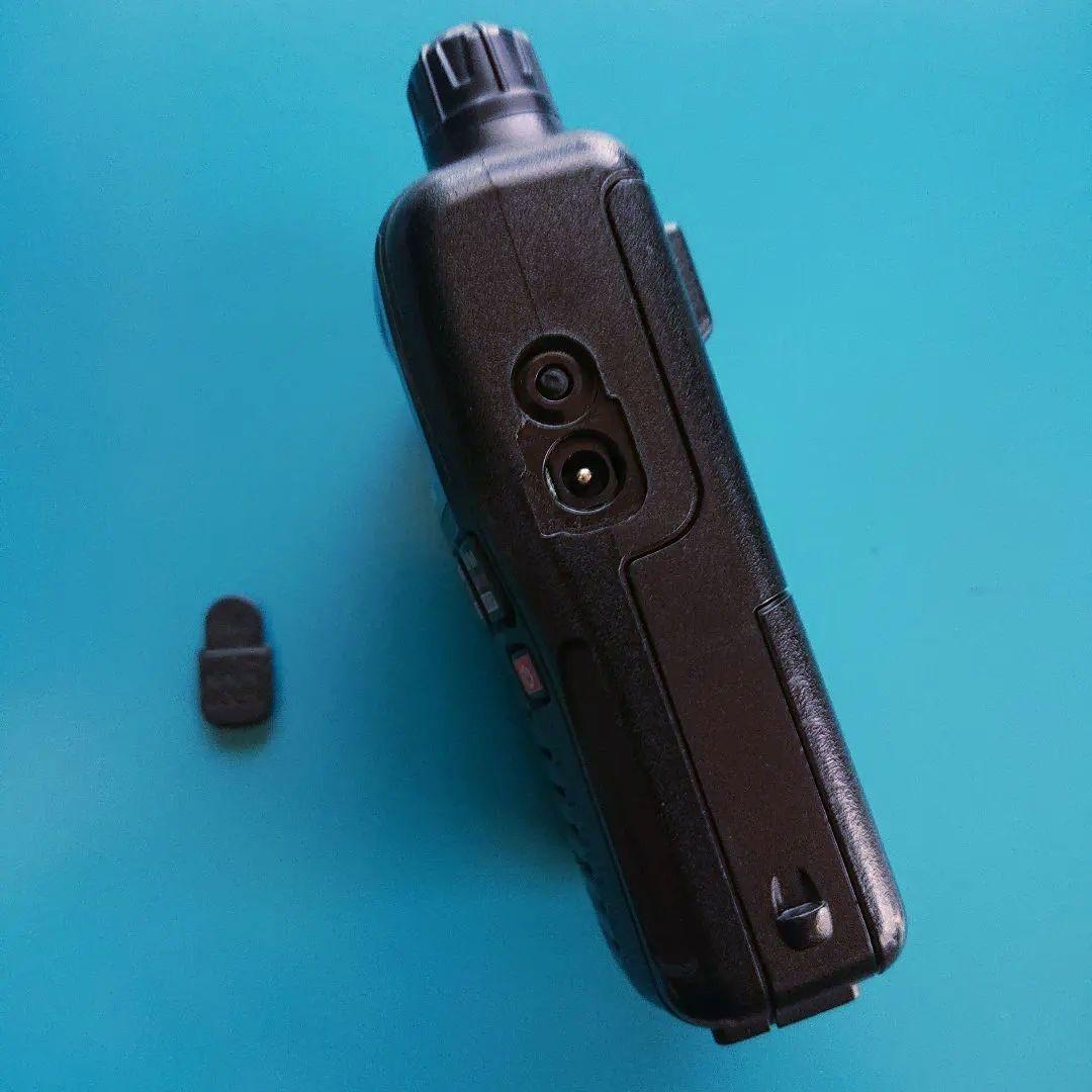 ICOM IC-R6 受信機 AM/FM/WFM