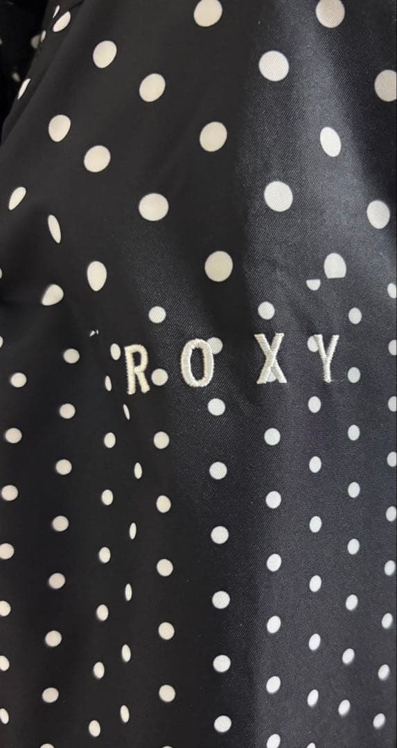 【美品】ROXY スノーボードウェア ジャケット M 8K防水性　本日お値下げ中