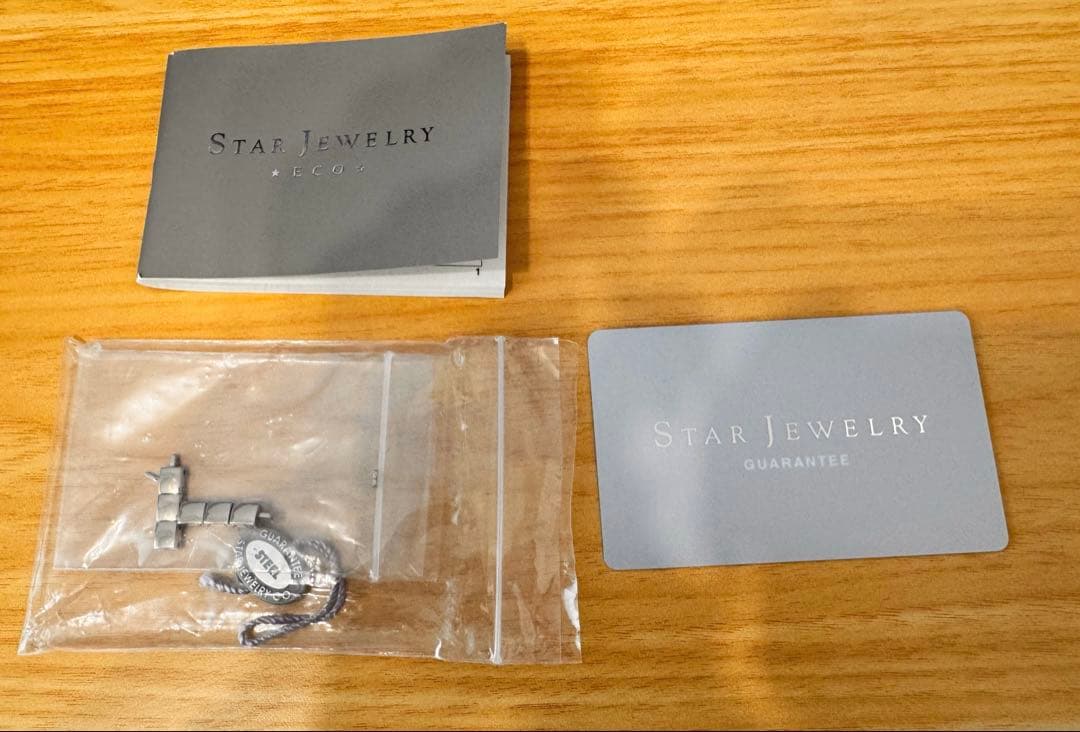 スタージュエリー　ソーラー腕時計