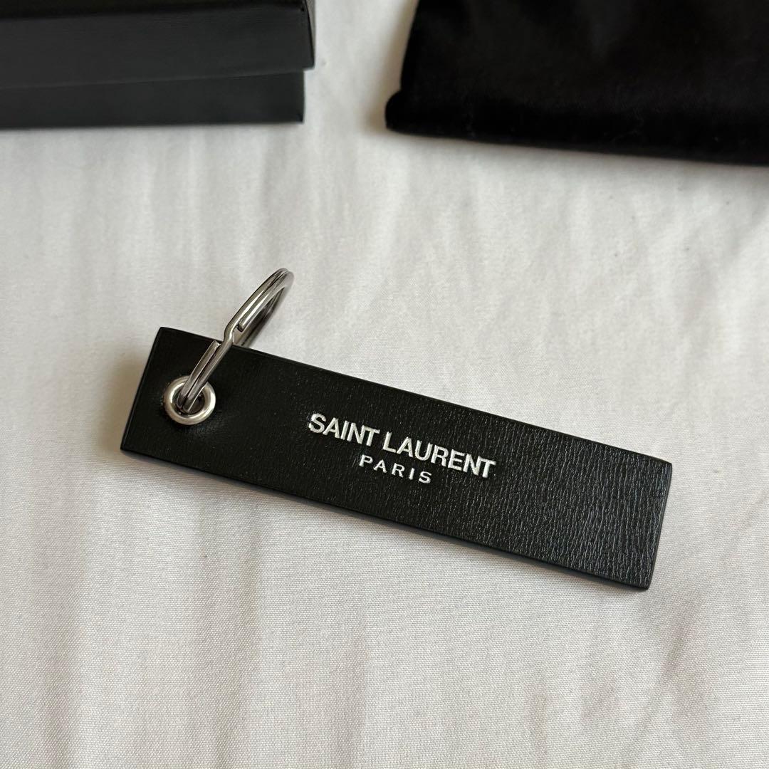 SAINT LAURENT ブラックレザー キーリング