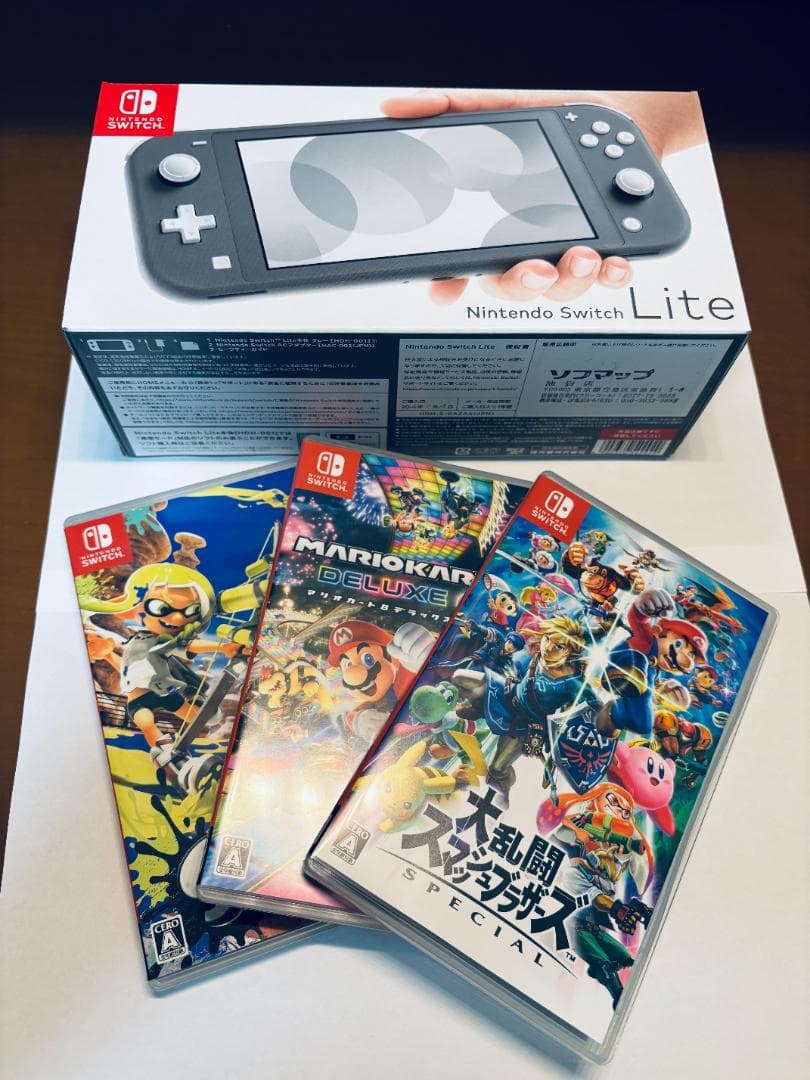 【未使用】Switch Lite本体 ＋スマブラ・マリカー・スプラ3