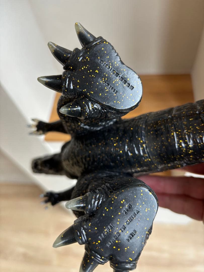 BANDAI『ゴジラ2002 ソフビ(ハイパーホビー誌上限定版)』店頭販売なし