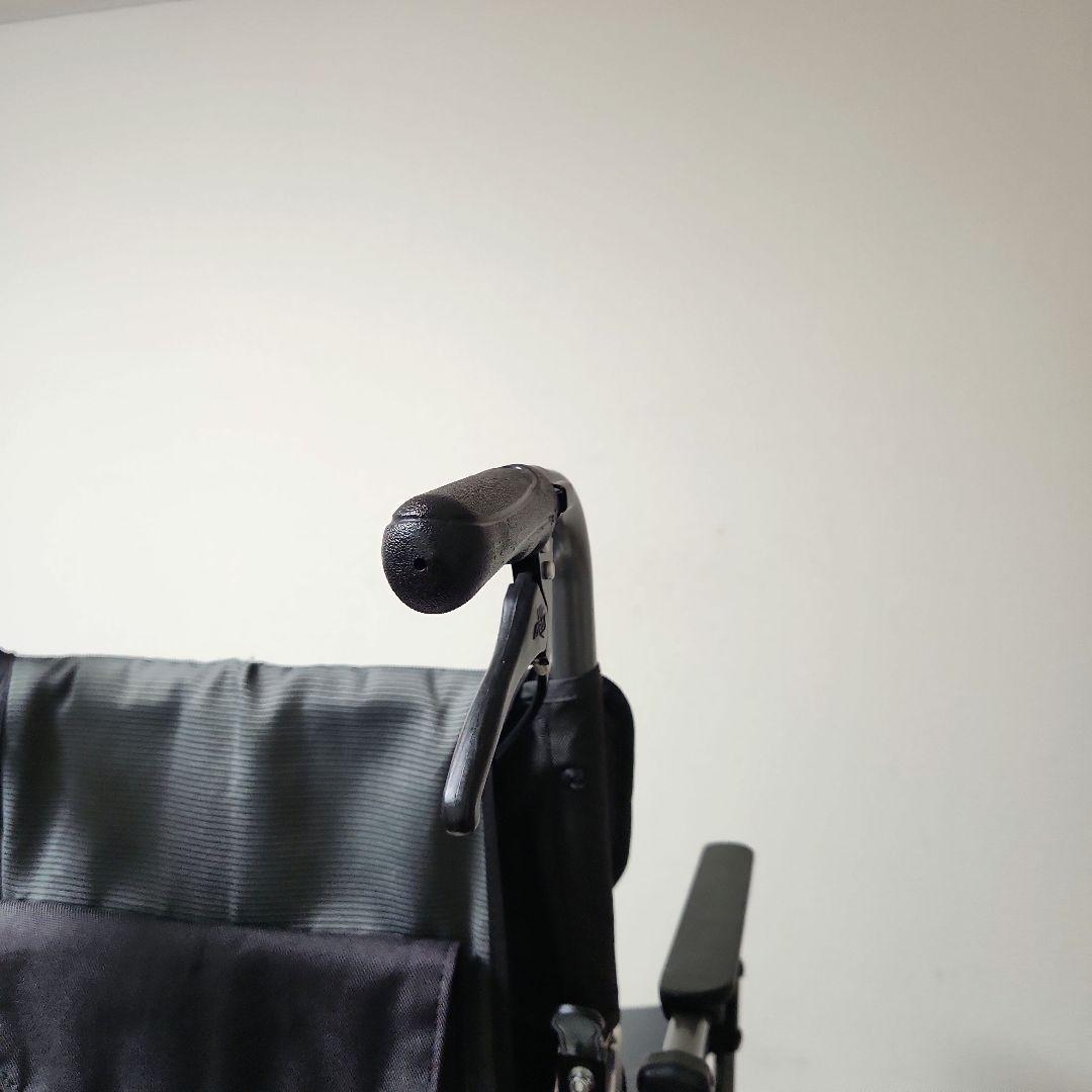 カワムラサイクル　介助用　ノーパンクタイヤ　車椅子　KMD-A16-40