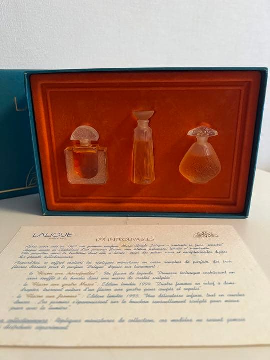 ラリックミニ香水セット