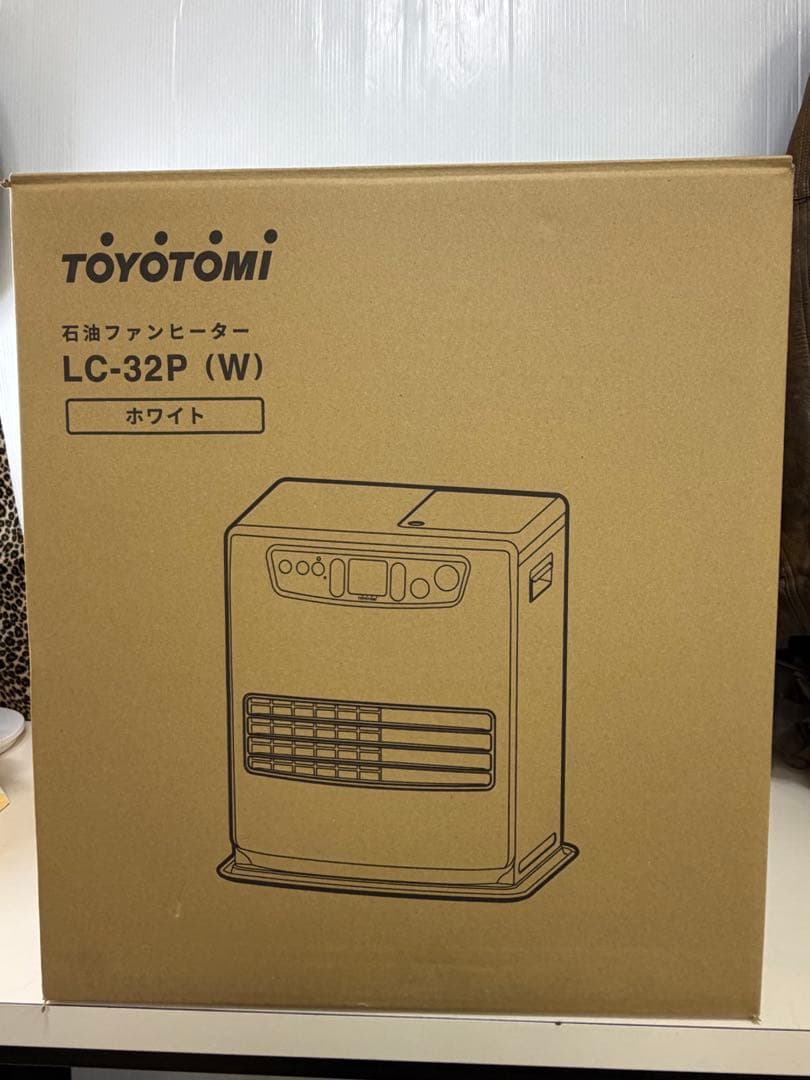 トヨトミ LC-32P 石油ファンヒーター