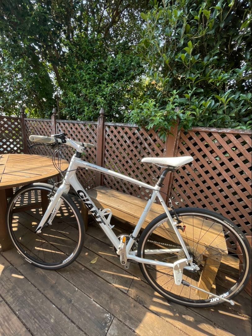 【Giant】クロスバイク 自転車※東京都小金井市引取