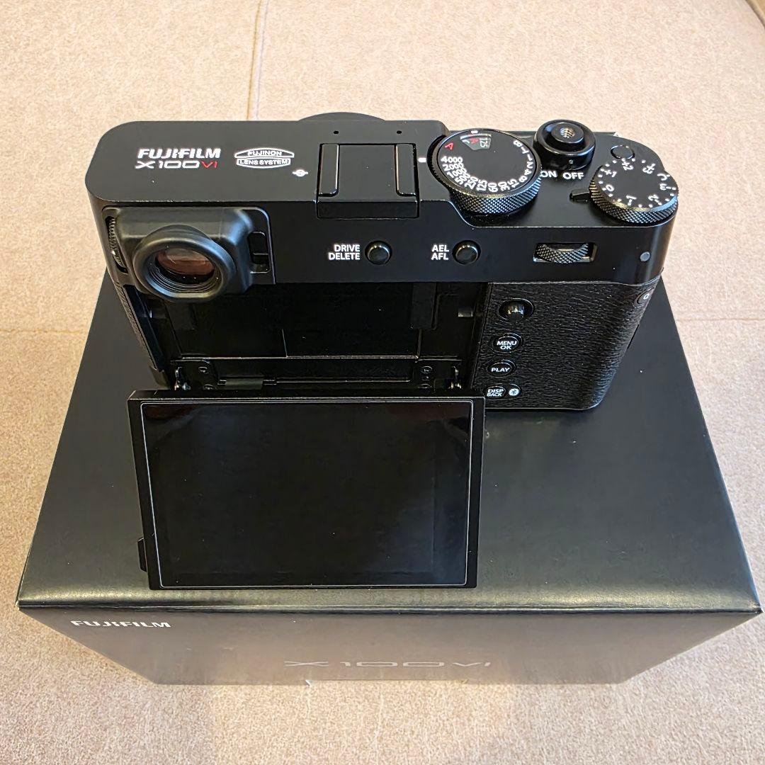 美品 おまけ多数 FUJIFILM X100VI 付属品、保証書完備
