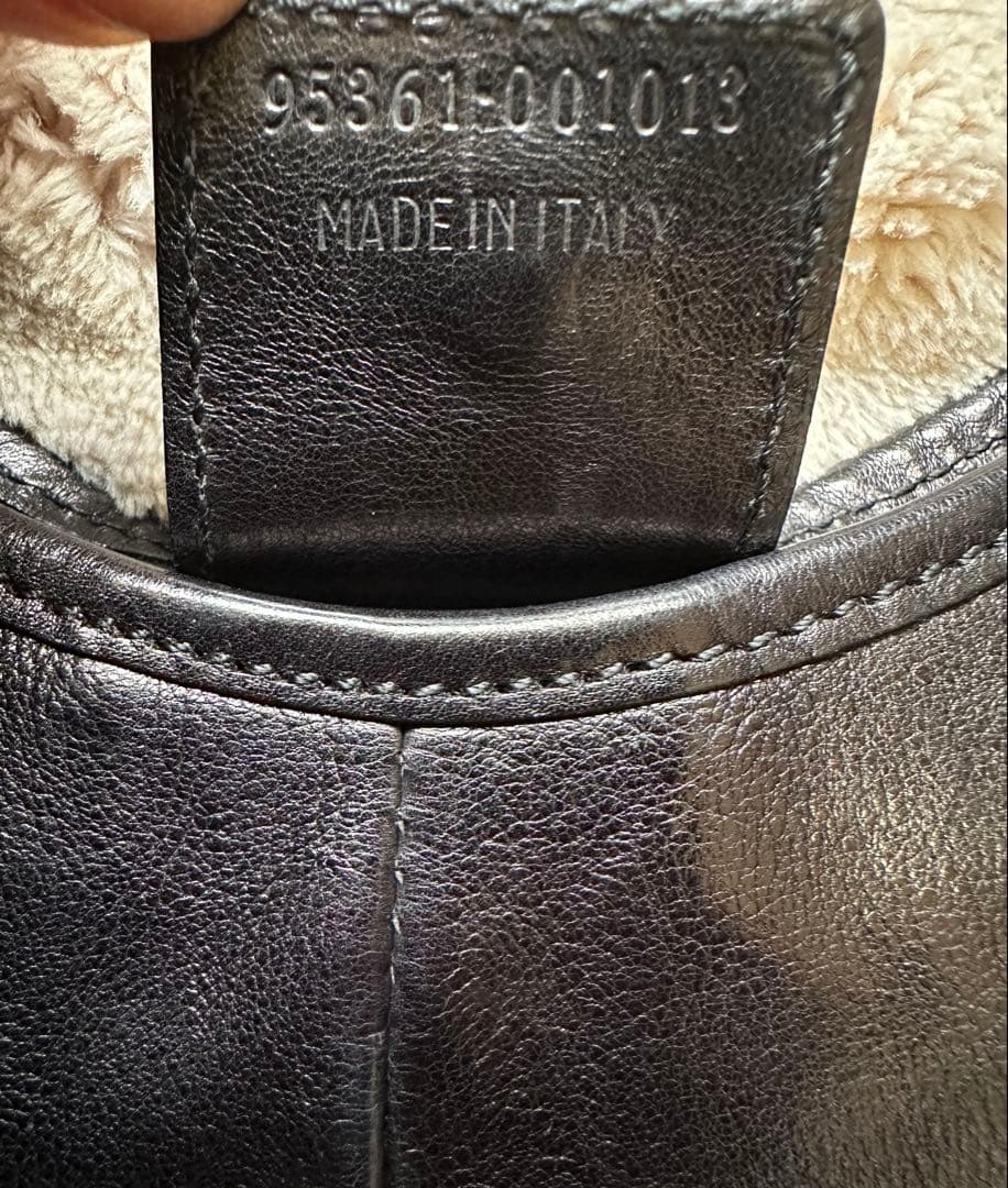 サンローラン　モンバサ