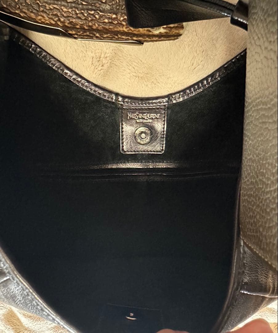 サンローラン　モンバサ