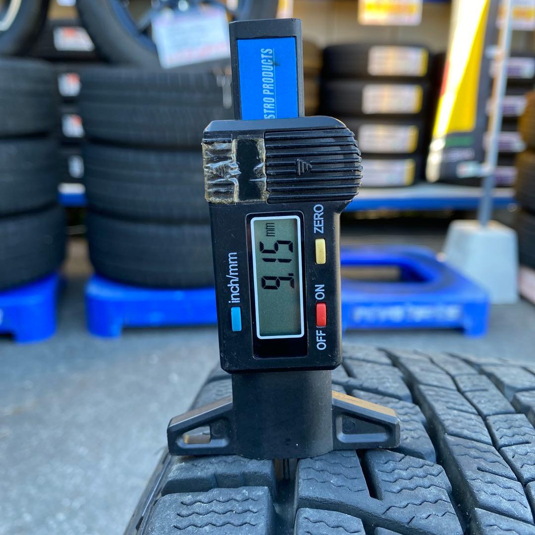 中古バリ溝ダンロップスタッドレスセット215/65R16 30系ヴェルファイア等