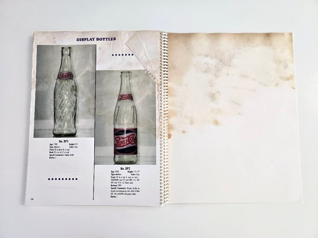 洋書 PEPSI COLA BOTTLES COLLECTORS GUIDE