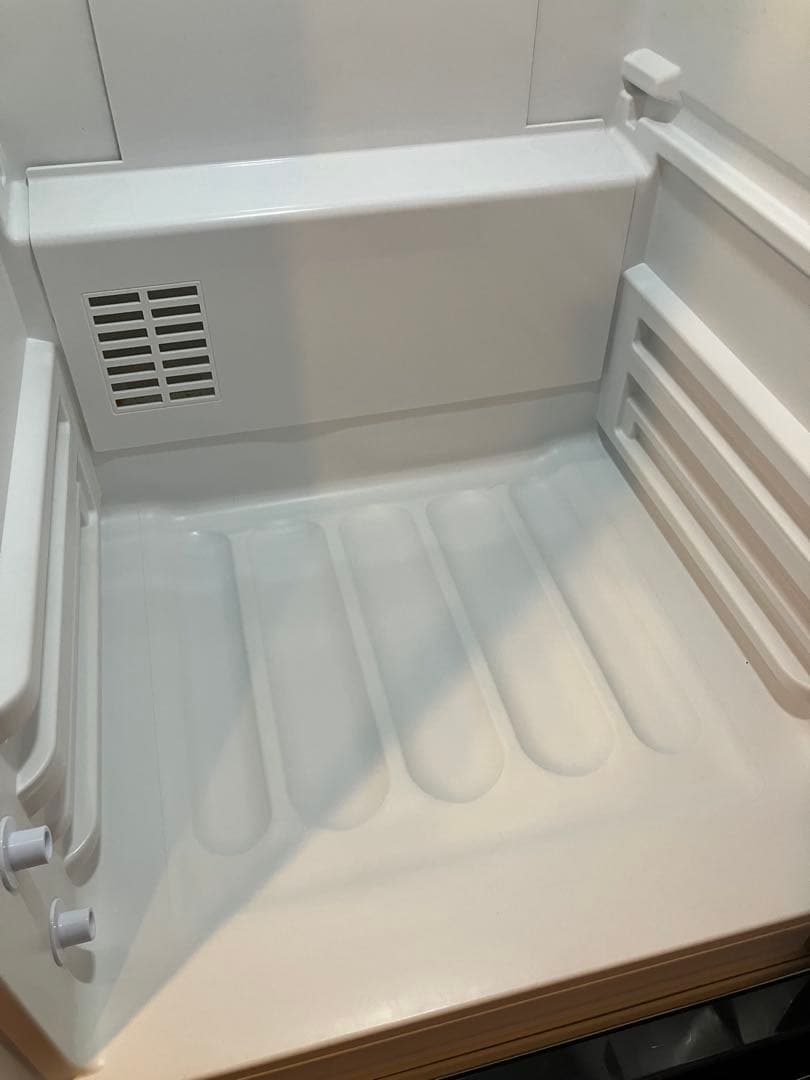 アイリスオーヤマ 右開き 冷蔵庫 274L IRSN-27A-B