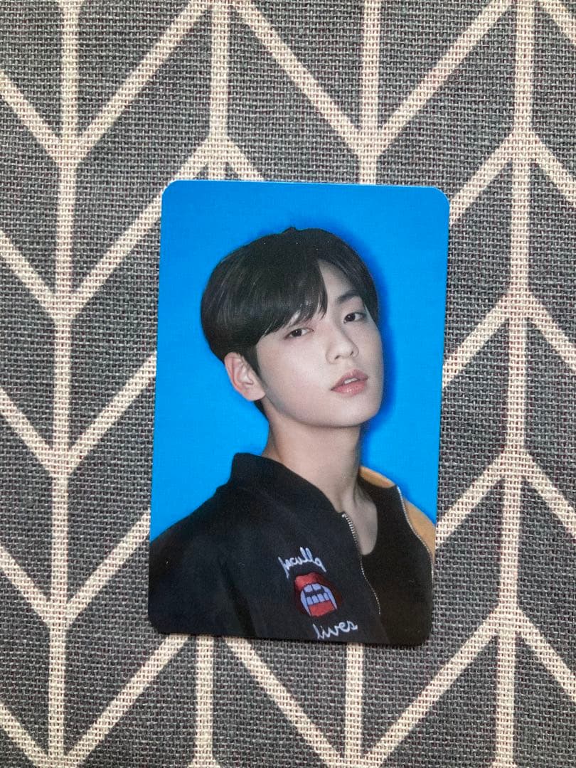 TXT スビン weply 日本 MAGIC HOUR weverse トレカ